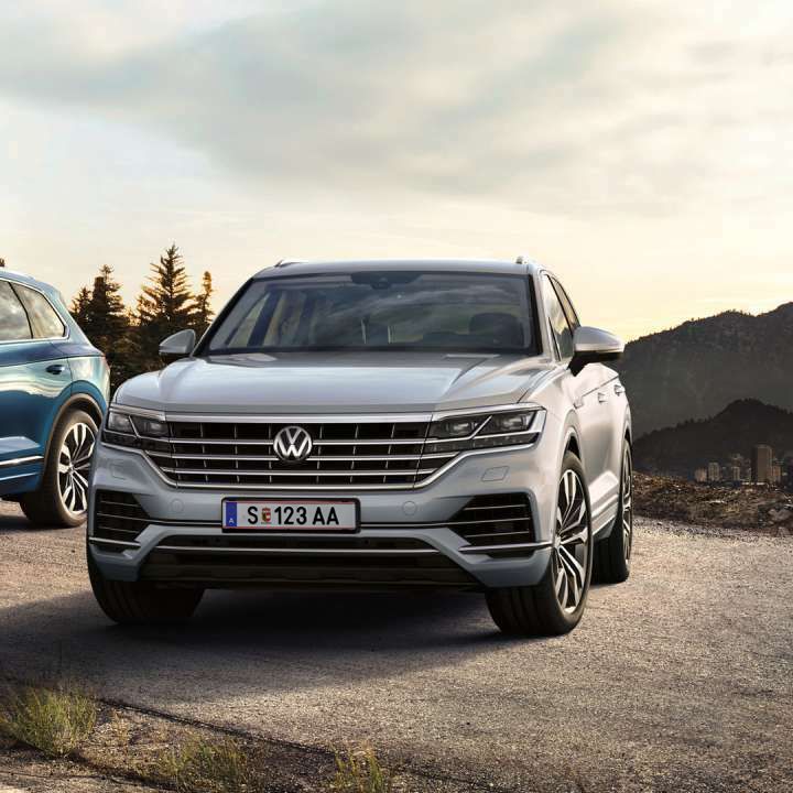 vw touareg sand gold metallic